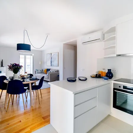 Blue By The River 3 - Elegant Two-bedroom In Santos Apartament